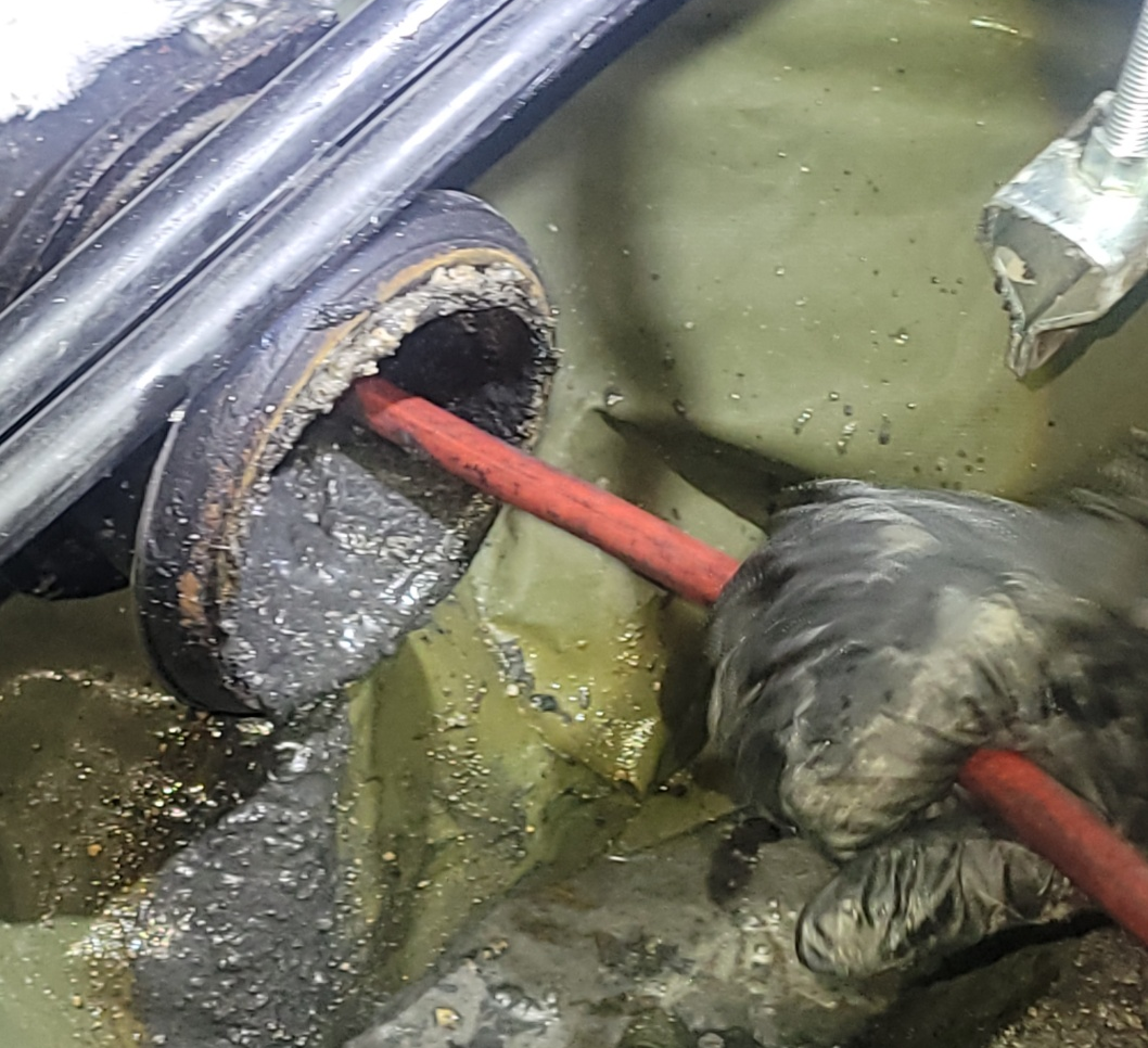 배관 내부 이물질 고압 제거